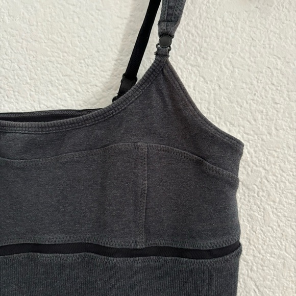 Lululemon Women's Size 8 Gray Ribbed Tank Top - Picture 2 of 5